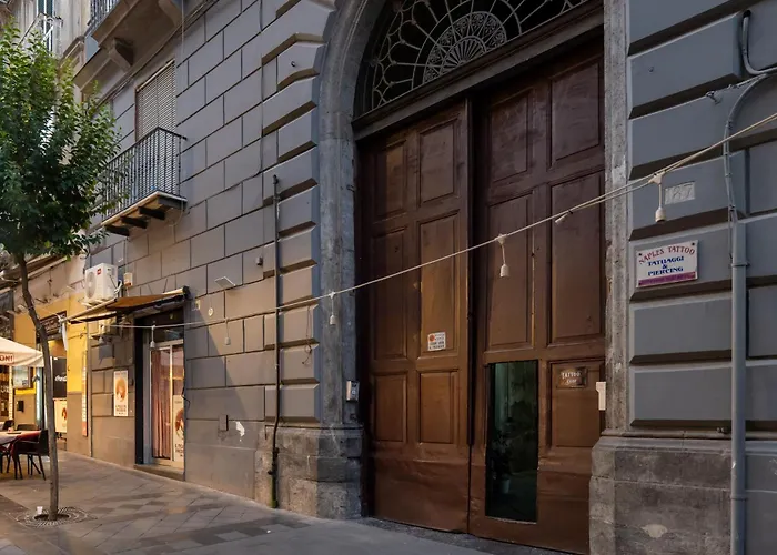 Terrazza Duomo * نابولي